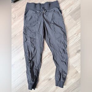 Lululemon studio pant joggers